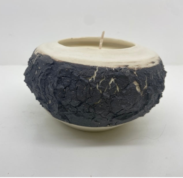 Tree-bark Inspired Lemon Myrtle Candle