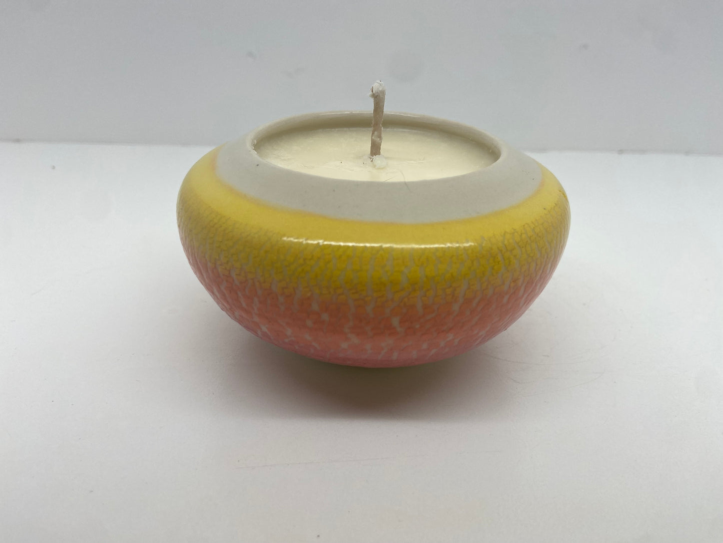 sunset inspired small frangipani candle