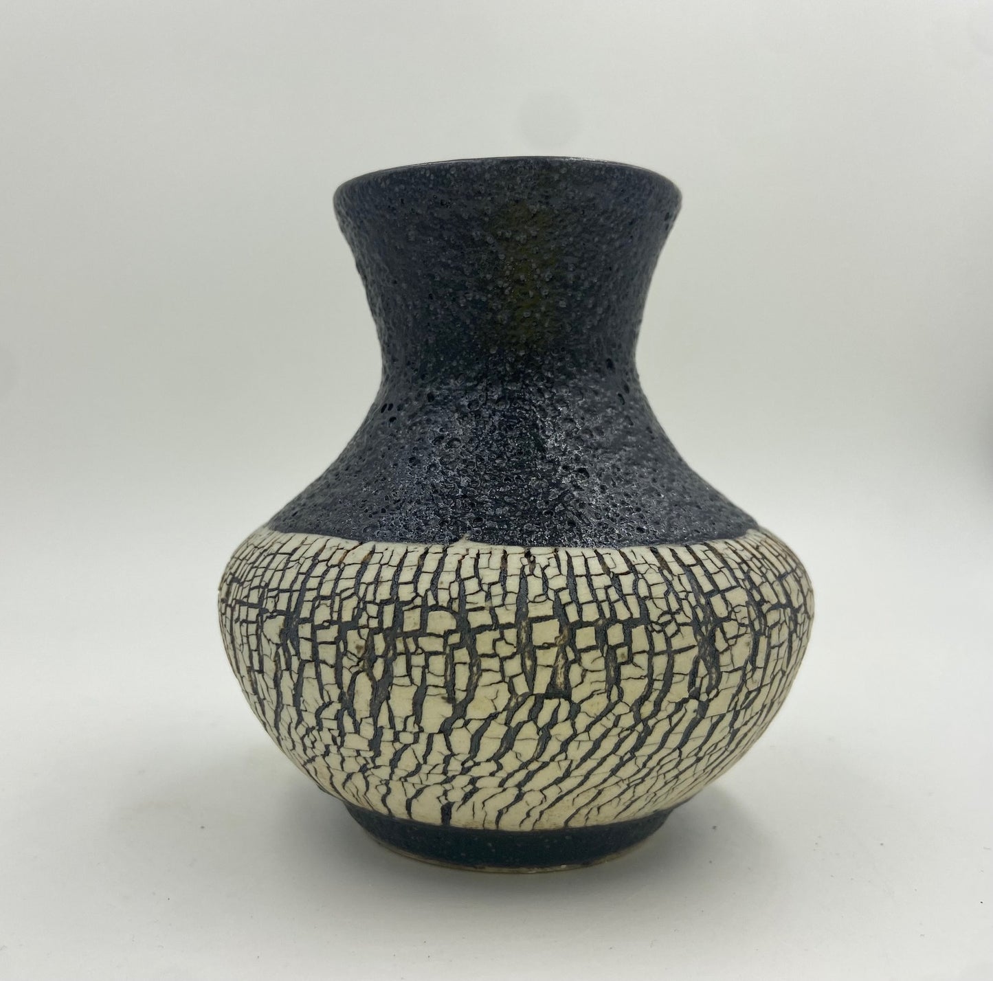 Small caste-iron effect vase